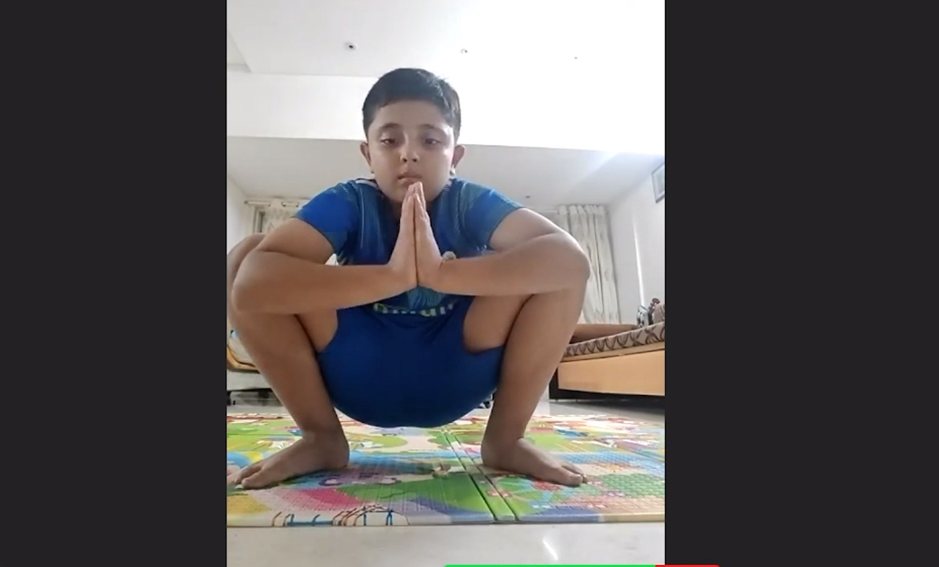 Online yoga class snapshot